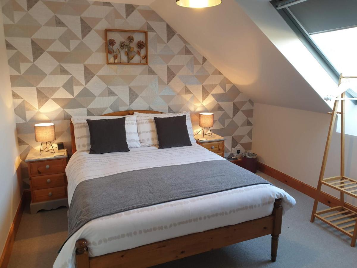 Lorien House B&B ฟอร์ตออกัสตัส ภายนอก รูปภาพ